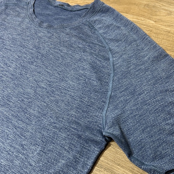 Lululemon Men’s Metal Vent Tech 2.0 Short Sleeve Tee - Blue - XL - Picture 5 of 10